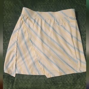 Women's Pebble Beach Golf Skort Dry Luxe Performance, Size Medium